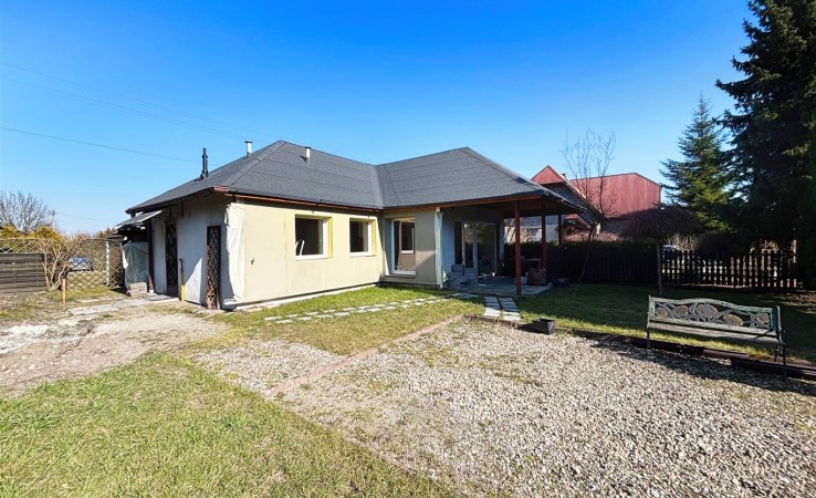 dom na sprzedaż - Kobiór